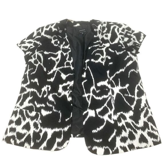 Short Sleeve Blazer - Picture 1 of 7